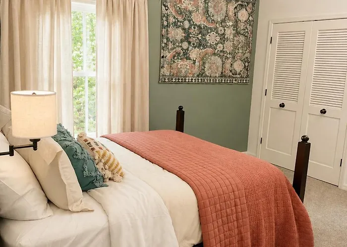 Ultimate Family Retreat-sleeps 9