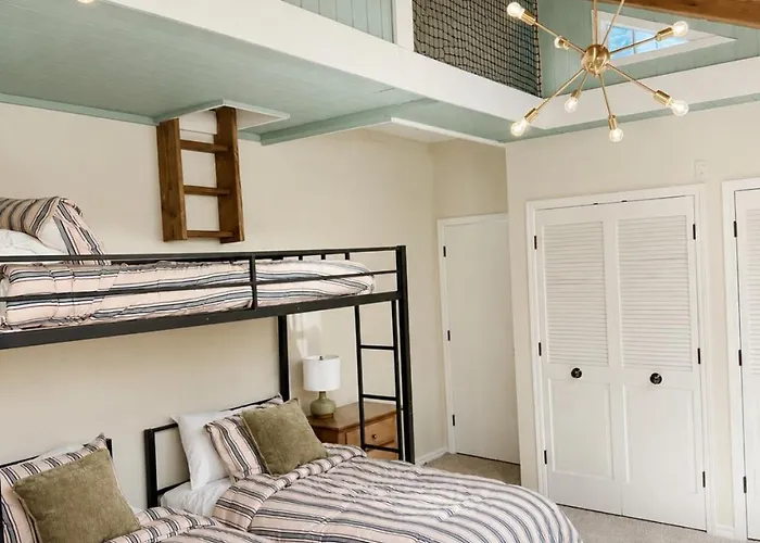 Сasa de vacaciones Ultimate Family Retreat-sleeps 9 Tulsa