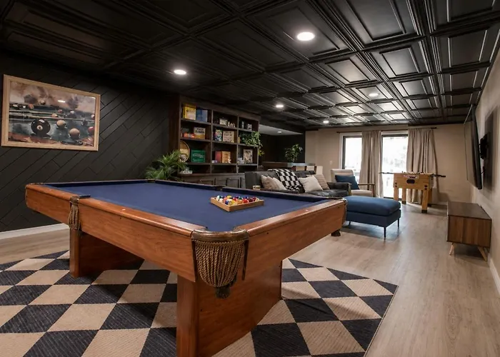 Ultimate Family Retreat-sleeps 9 * Tulsa