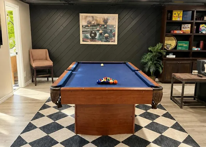Holiday home Ultimate Family Retreat-sleeps 9 Tulsa
