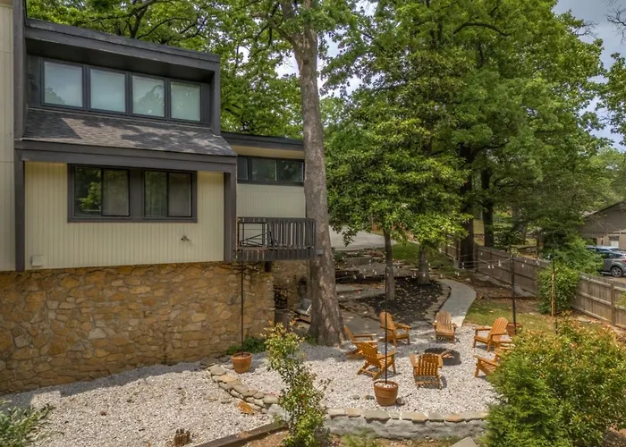 Сasa de vacaciones Ultimate Family Retreat-sleeps 9 Tulsa